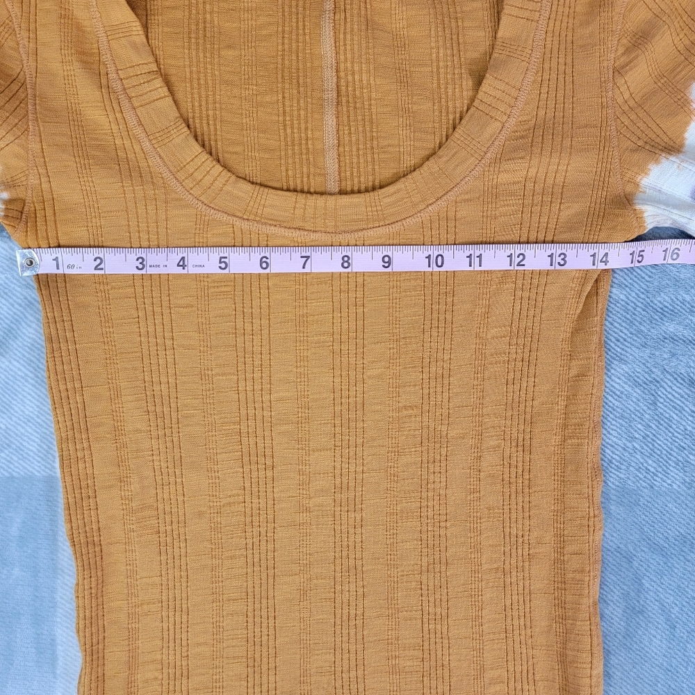 Free People We The Free Big Sur Long Sleeve T Shirt Gold Ribbed Knit Small - Picture 10 of 11